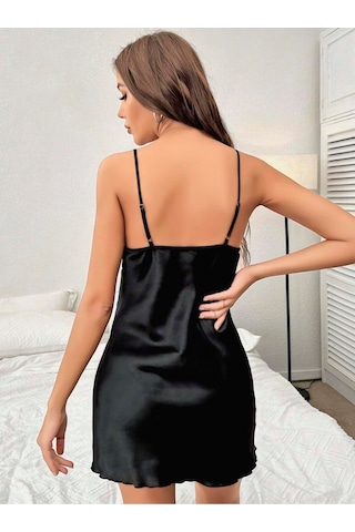 Lily Bianca İnce Askılı Saten Bralet Yaka Dantel İşlemeli Mini Gecelik Siyah