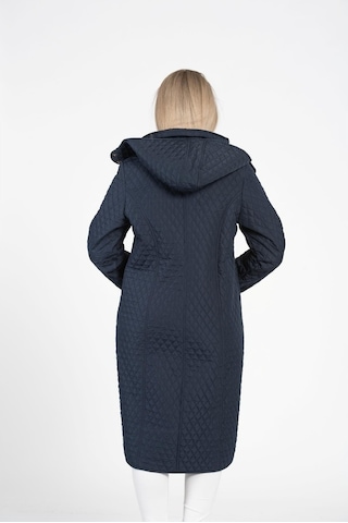 Vetre Kadın Kapitone Mont (105 Cm) Lacivert Büyük Beden 1018 Çok Renkli