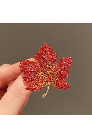 Mufunye Klasik Kırmızı Klen Yaprağı Desenli, İçinde Yaratıcı Yüzük Ve Zirkon Taşlarıyla Zenginleştirilmiş, Kaliteli Çelikten Yapılmış, Unisex Broş, Giyim Ve Aksesuar Eşliğinde Mükemmel Bir Seçim Çok Renkli