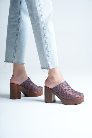 Analin Shoes Kadın Hakiki Deri Platform Topuklu Örgülü Terlik Mavi
