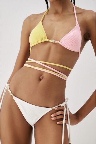 Sagaza Studio Ss6052 Üçgen Bağlamalı Bikini Set Cok Renklı