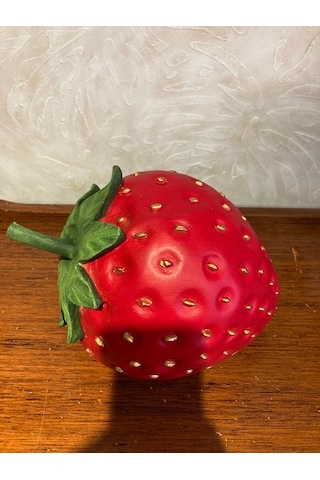 Küçük Çilek Bahçe Dekoru