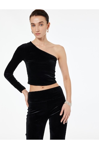 Koton Slim Fit Asimetrik Yaka Uzun Kollu Crop Tek Omuz Kadife Bluz Siyah 6wak50056ek Siyah