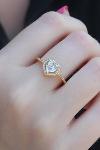 Gold Renk Zirkon Taşlı Kalp Model Charm Pirinç Kadın Yüzük Altın