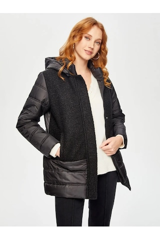 Faik Sönmez Bürümcük Garnili Kapüşonlu Kapitone Kadın Kaban 69434 Siyah