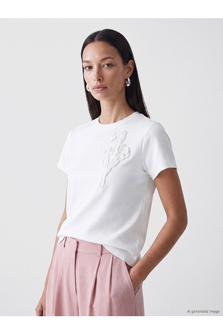 Lcw Everyday Beyaz Soft Touch Çiçek Aplikeli Bluz