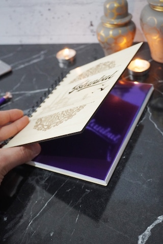 Istanbul Desen Ahşap Defter - 120 Sayfa - Günlük - Çizgisiz Defter Ahşap Rengi Banu - A5 Notebook