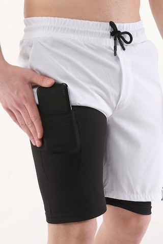 Ghassy Co. Ghassy Co Erkek Running Hızlı Kuruma Micropolyester Arka Fermuar Cepli Ve Havlu Halkalı Antrenman Futbol Fitness Kısa Taytlı Şort Yeşil