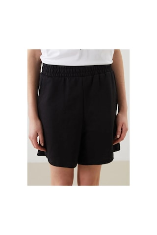 LC Waikiki Xsıde Siyah Beli Lastikli Kadın Şort New Black