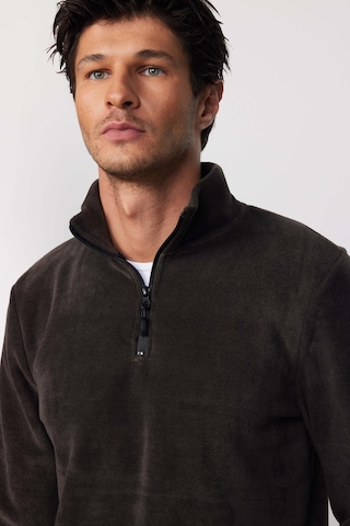 Tudors Erkek Dik Yaka Tüylenme Yapmayan Soğuk Geçirmez Standart Fit Rahat Kesim Füme Polar Sweatshirt-30136-füme Füme