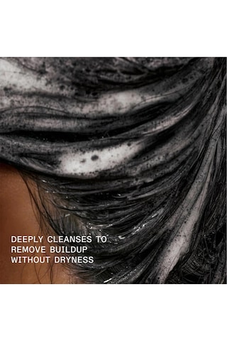 Olaplex No.4c Bond Maintenance Clarifying Arındırıcı Bağ Onarıcı Şampuan 250ml Tüm Saç Tipleri