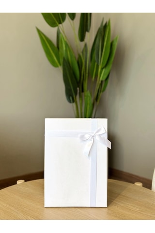 Kolix Dekoratif Beyaz Fiyonklu 2 Li Hediye Kutusu Seti Sert Mukavva Hediye Kutusu