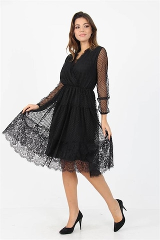 Neşeli Butik Kadın Tül Kruvaze Yaka Eteği Dantel Detaylı Yeni Sezon Elbise Apcx39 Siyah