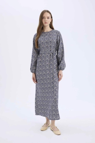 DeFacto Regular Fit Bisiklet Yaka Desenli Kuşaklı Uzun Kollu Maxi Elbise E5247AX25SPNV134