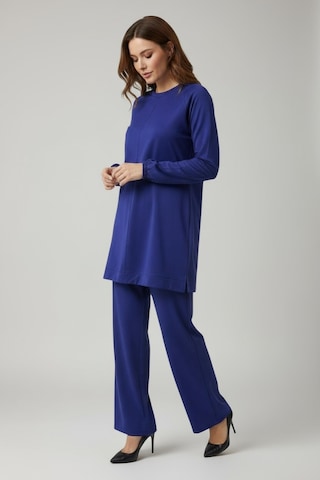 Kadın Tunik Önü Dikişli Altı Bantlı Pantolonun Beli Lastikli Önü Dikişli İkili Takım Mavi