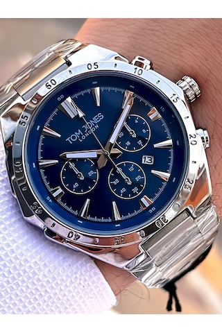 Tom Jones Çelik Kordon 3 Atm Suya Dayanıklı 2 Yıl Garantili Erkek Kol Saati Tje1.2389.7 Gri