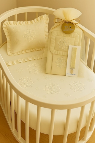 Bebek Nevresim Takımı - 100 x 150 Ekru