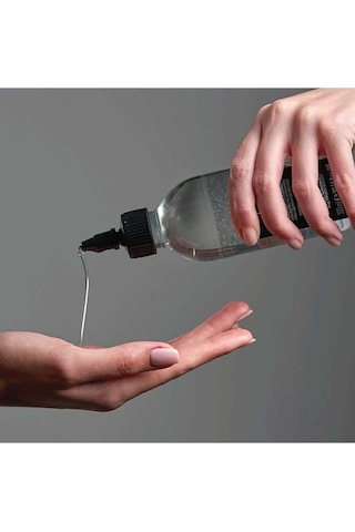 Oi Liquid Luster Hızlı Parlaklık Veren Durulanan Saç Serumu 300ml 76078 8004608278450