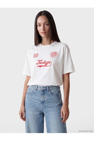 Lc Waikiki Beyaz Türkiye Baskılı Oversize Kadın Tişört