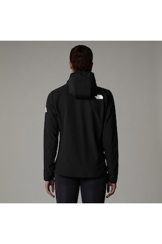 The North Face Mountain Athletics Softshell Kadın Siyah Koşu Mont Nf0a892rjk31