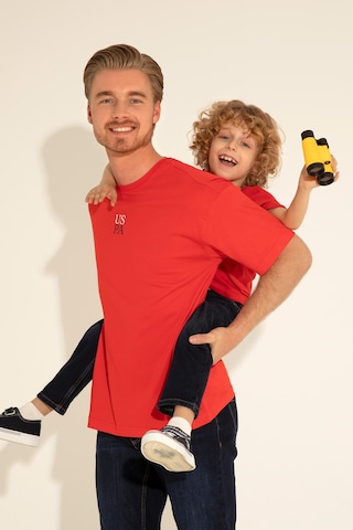 U.S. Polo Assn. Erkek Comfort Fit Bisiklet Yaka Kırmızı Tişört 50289221-VR030