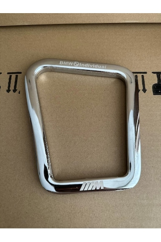 Bmw E36 Krom Vites Çerçevesi