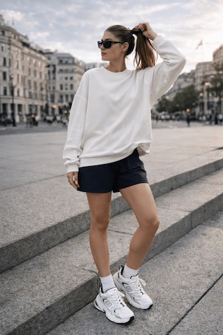 Muggo Shift Kadın Kalın Taban Bağcıklı Günlük Sneaker Spor Ayakkabı Beyaz