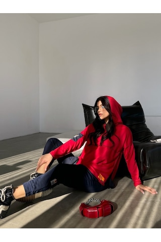 Modasize Kadın Kırmızı Kapşonlu Etek Ucu Detay Arma Ters Dikiş Gorunumlu Ikili Takım Kırmızı
