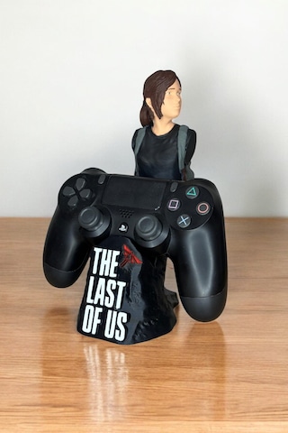 Ellie Figürlü Ps4/ps5 Kol Tutucu The Last Of Us Temalı Oyun Aksesuarı 3d Baskı Stand Haki