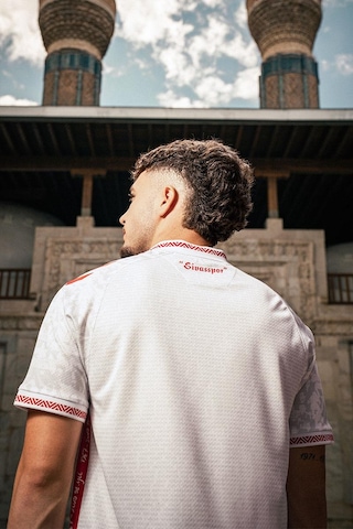 Hummel Sivasspor 58.yıl Beyaz Forma 25/26