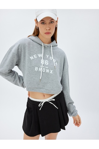 Koton Crop Kapşonlu Sweatshirt Kolej Temalı Baskılı Üç İplik Rahat Kalıp Gri 5wak10231ek Gri