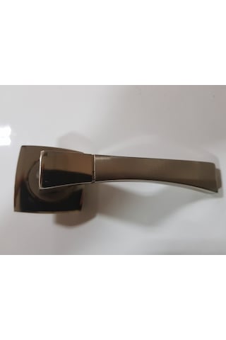 Çelik Kapı Kolu Rozetli Viktorya Nikel Saten Sağ