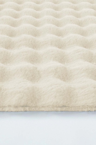 Raschel Carpet Krem Yumuşak Bubble Kaymaz Özel Taban Oval Peluş Halı Yolluk