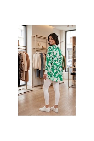 Polologin Butik Kadın Yeşil Beyaz Botanik Desenli Düğmeli Tunik Gömlek - Uzun Kollu Beli Ribanalı Mevsimlik Ceket/gömlek Yeşil