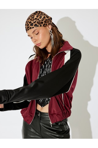 Koton Koton X İnji - Fermuarlı Dik Yaka Renk Bloklu Rahat Kalıp Sweatshirt Bordo 5wal10673ık Bordo
