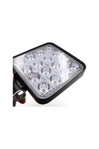16 LEDLİ GERİ VİTES LAMBASI 10V-30V 48W OFFROAD PROJEKTÖR ÇALIŞMA