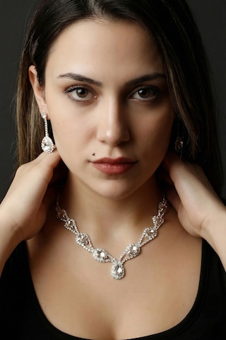 Accessories Hürrem Model Janjan Taşlı Kolye Küpe Takı Seti - Gelin Düğün Nişan Abiye Set Gümüş