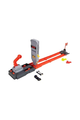 Hot Wheels F1 Hızlı Başlangıç Pisti Yenilenen Arabalar Jnn35