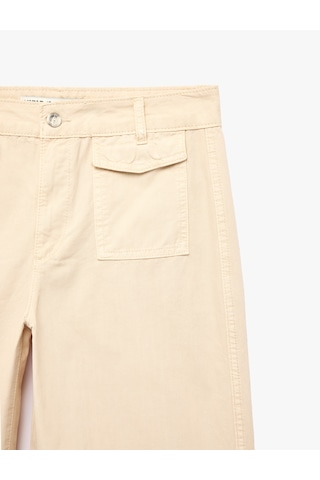 Koton Pamuklu Düğmeli Normal Bel Cep Detaylı Bol Paça Pantolon - Culotte Jeans Ekru 7wal40022mw
