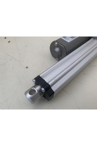 4500n 450kg , 100mm, Ip66m, Hall Sensör, 24v, Lineer Aktüatör