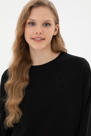 U.S. Polo Assn. Kadın Siyah Bisiklet Yaka Basic Sweatshırt 50313565-VR046