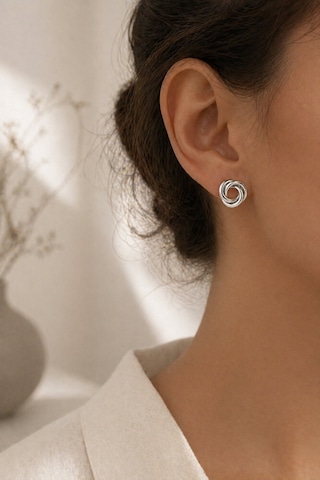 Spiral Düğüm Küpe Altın Gümüş Renk Minimal Şık Günlük Kullanım 1. 06626427