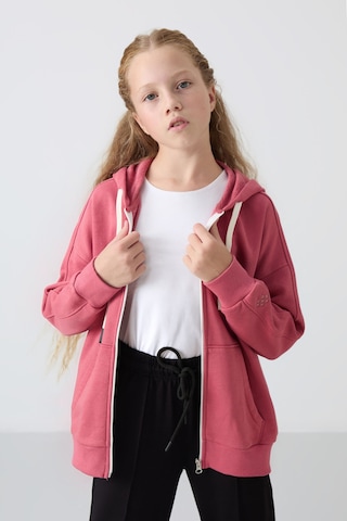 Yaban Gülü Pamuklu İçi Tüylü Yumuşak Dokulu Standart Fit Nakışlı Kız Çocuk Sweatshirt - 75149 Gül