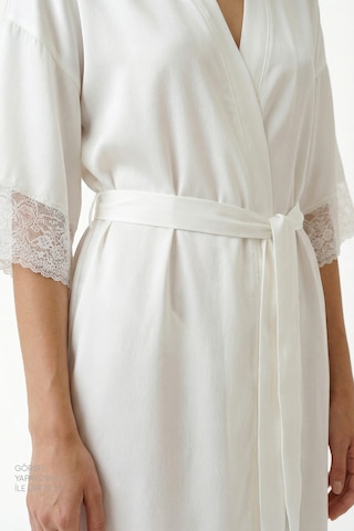 Penti Kırık Beyaz Bridal Charming Sabahlik