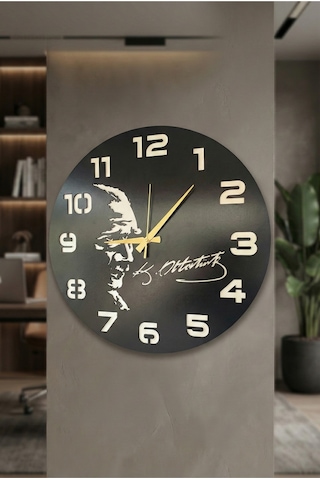 Atatürk İmza Ahşap Siyah Renk Sade Sayılı Hediyelik Sessiz Duvar Saati 50cm Siyah