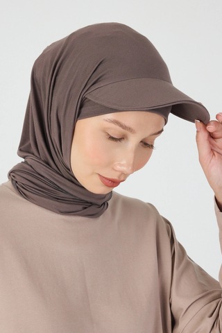 Butikgiz Kadın Siperlikli Boyun Kapatıcı Spor Rahat %100 Pamuklu Penye Tesettür Bone Koyu Vizon/çikolata