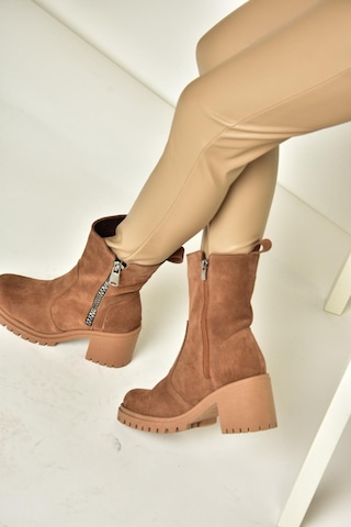 Fox Shoes T654095802 Taba Hakiki Süet Kalın Topuklu Kadın Bot Taba-Süet Taba
