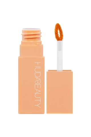 Huda Beauty Lip Blush Cream Lip & Cheek Stain 001