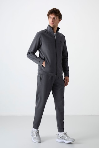 Tommy Life Hugo Koyu Gri Jogger Erkek Eşofman Takım - 85198 Koyu Gri