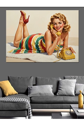 Retro Pin-up Çizgili Elbiseli Kadın Telefonla Konuşuyor Dekoratif Kanvas - Mdf Ahşap Tablo
